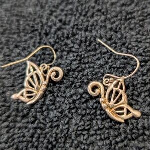 925 Stirling Silver Peace Dove Dangle Earrings.